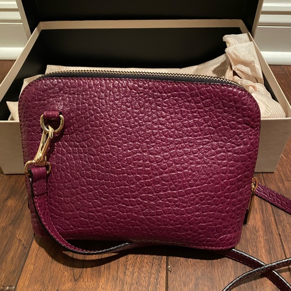 Burberry Leather Embossed Harrogate crossbody bag - Picture 2 of 7